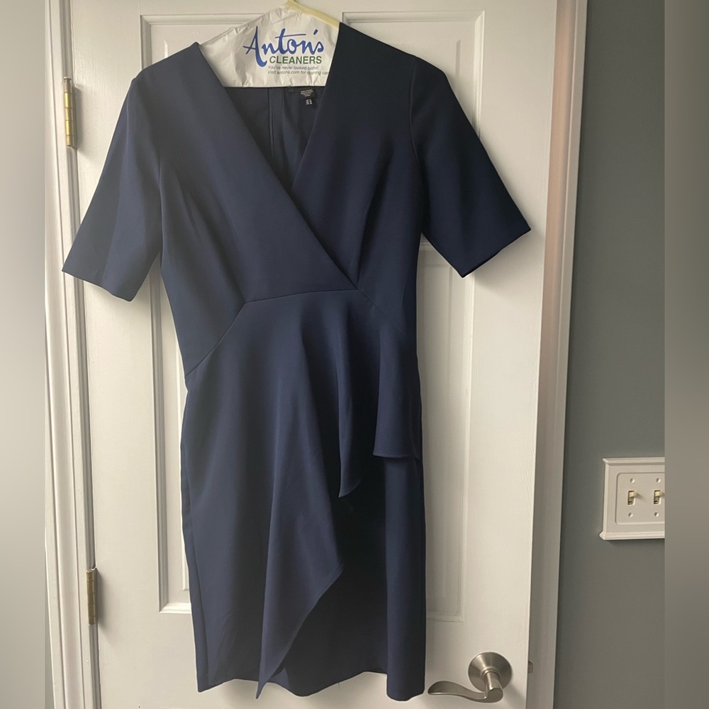 Maggy London navy crepe dress with ruffle. Size US6/UK10. EUC